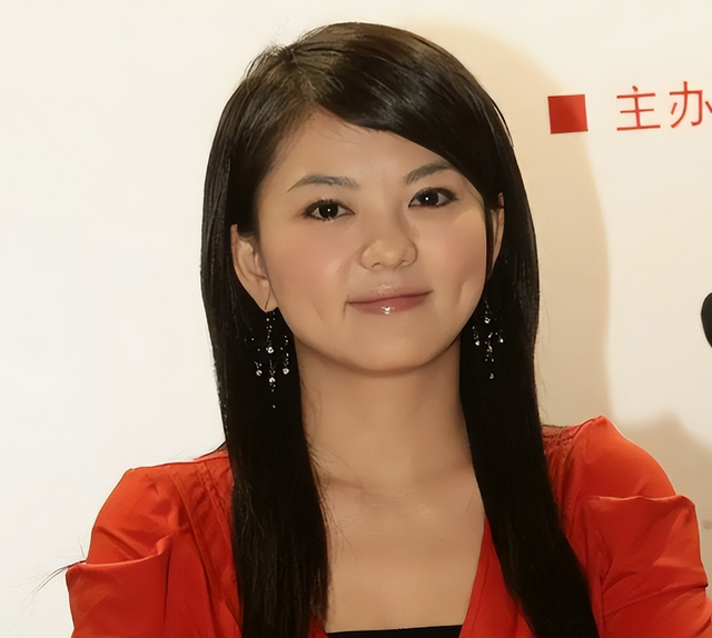 离春节还不到30天，4位名人相继翻车	，没一个值得同情，个个离谱