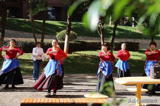 旅居云南·入昆第一站丨嵩明旅居缘何双双“上榜”？