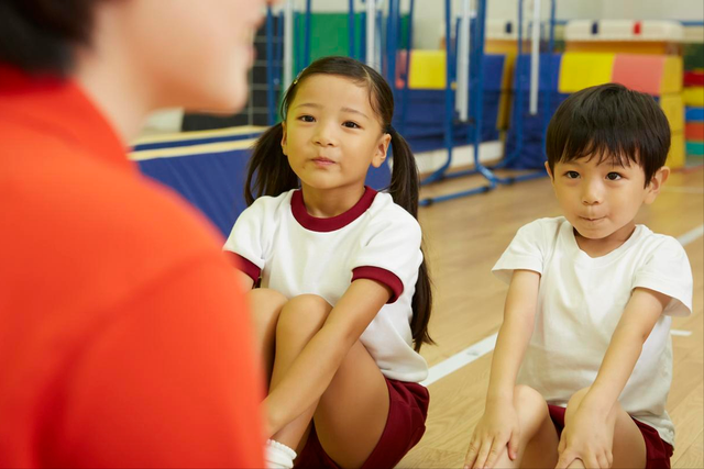 孩子3岁就要送幼儿园？错！幼儿园老师坦言：这才是最佳入学年龄