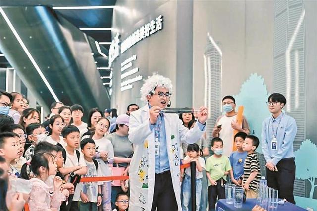 光明文旅暑期热力全开 过夜游带动酒店频现满房