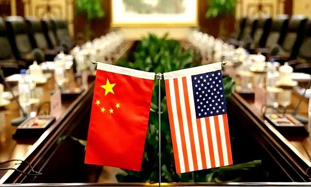 访华正式结束，美代表离开北京前提出请求，王毅外长捅破窗户纸