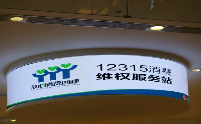 门票打折车票降价，国庆8天假，为啥旅游的年轻人却一年比一年少