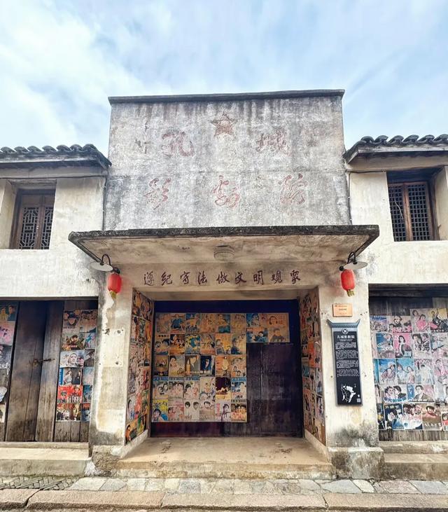安徽藏了个1800年“第一古街”，藏着李鸿章钱庄和最深的车辙印！