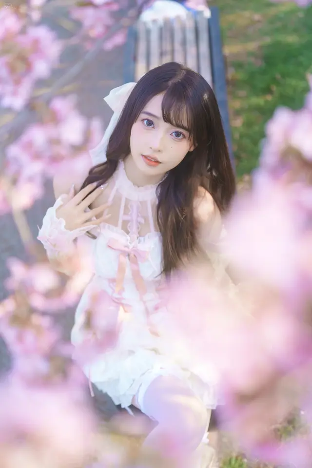 白丝洛丽塔少女樱花写真