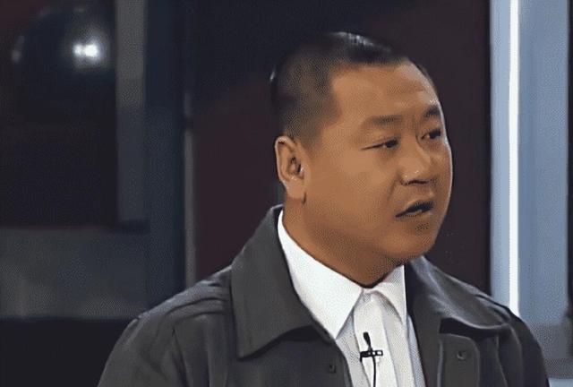 原来她是范伟老婆，难怪丈夫能上9次春晚，真是一个贤妻旺三代