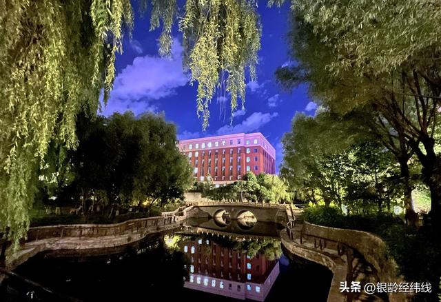 专题｜夜幕下的长春新民大街历史文化街区