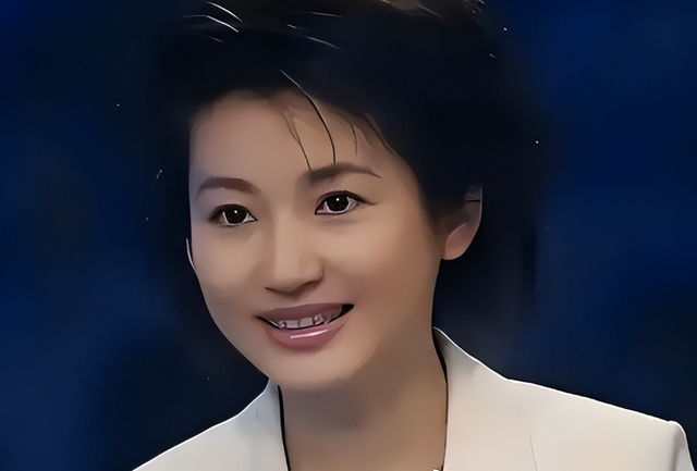 善恶到头终有报！57岁央视女主持王小丫	，已走上另一条大路