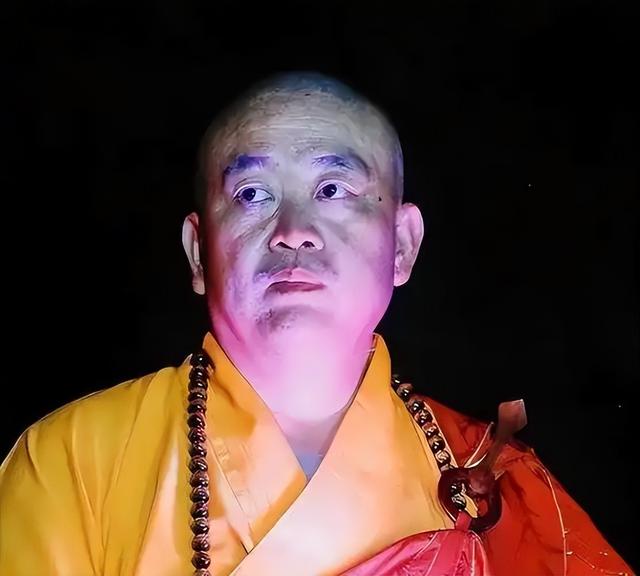 拔出萝卜带出泥！释永信全家的老底被扒，原来他才只是冰山一角！