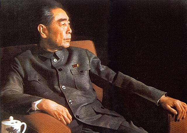 女叛徒随蒋叛逃台湾	，1981年高调回国，老同学一句话令她无地自容