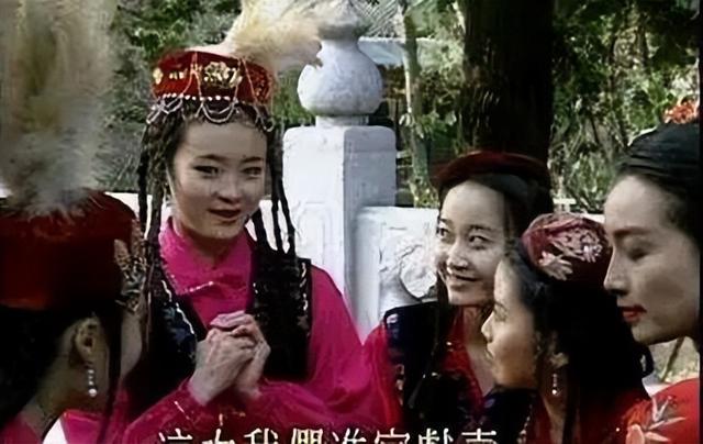 嫁豪门风光？刘涛四年拍25戏，晚晚带货遇冷