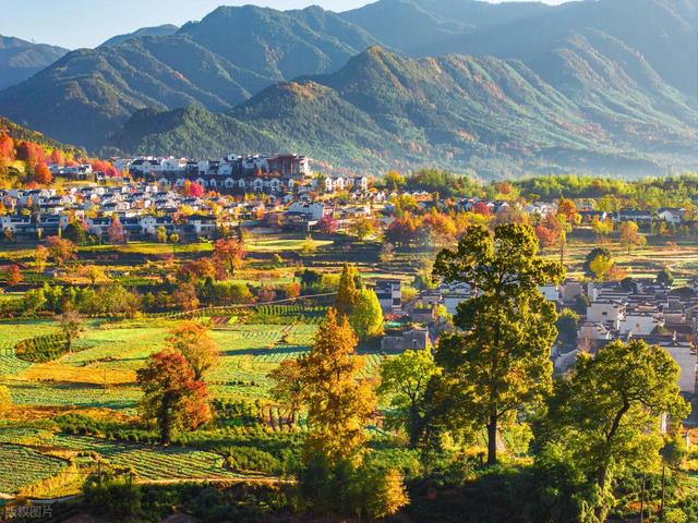 11月-12月，秋冬值得去的6个古村镇，秋景巅峰，满满烟火气