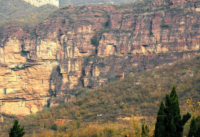 “中原走笔”之二 遥望百家岩