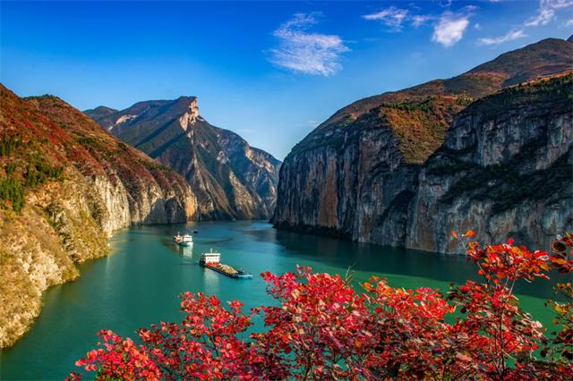 夔门含韵铺锦绣 诗城焕彩启新程 奉节旅游产业发展抒写时代新答卷