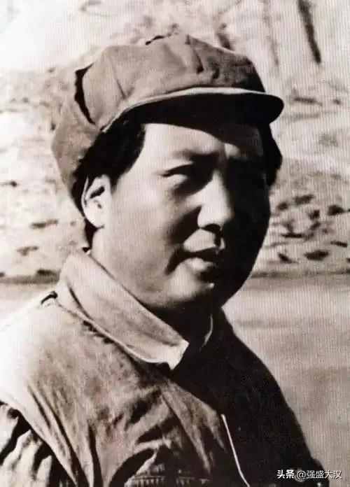 毛主席如何从图书管理员到新中国工业之父？4大逆袭秘诀首次公开