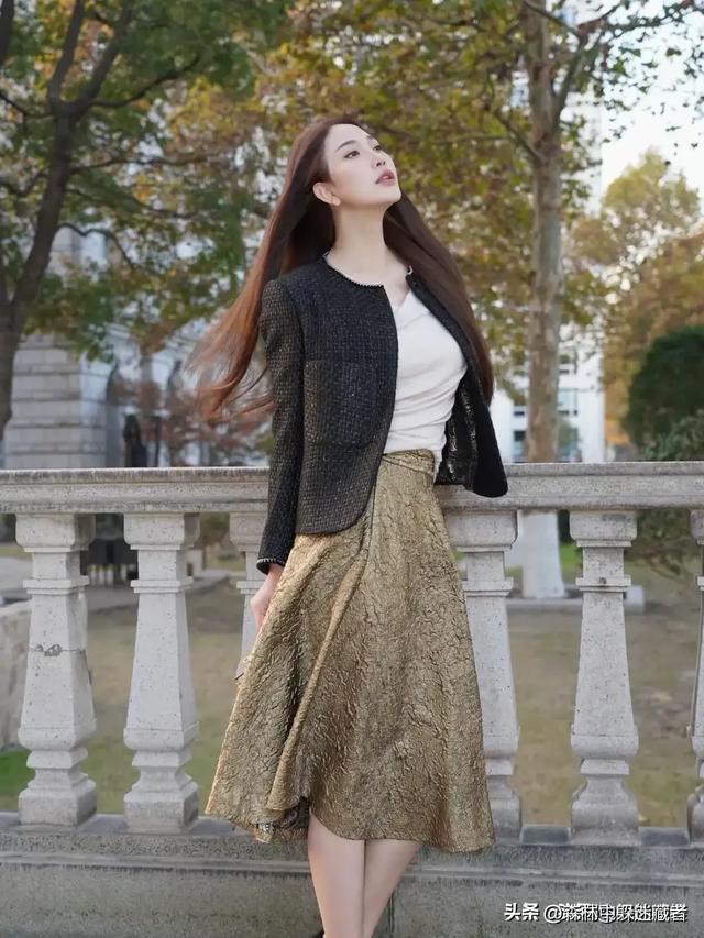 山西运城一校花 身高170cm 身材拥有黄金比例 散发迷人魅力