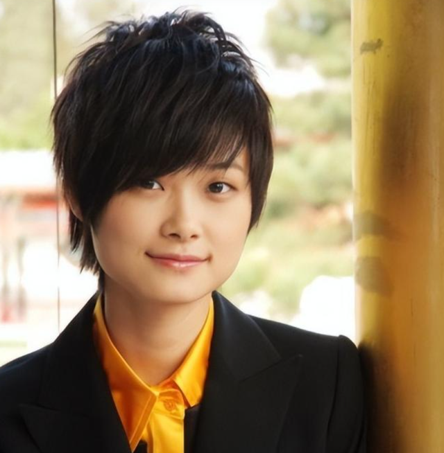 嫁法国老头真相大白5个月	，41岁李宇春近况曝出，丝毫不感到意外