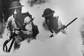 1915化学武器元年，德国人打开潘多拉盒子，氯气首次登陆战场图片