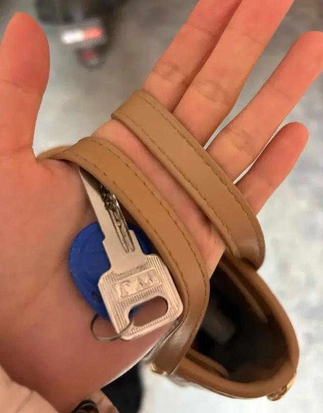 我把“机械门锁”换成“指纹锁”半年后，发现两者区别真的太大了