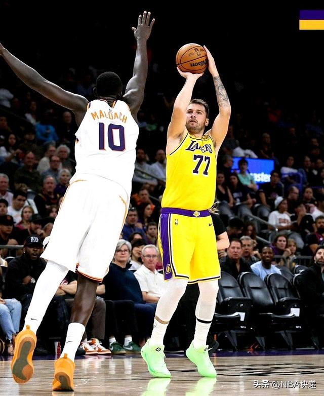 10月15NBA 杨瀚森9+6开拓者负勇士 077&小里50+湖人负太阳 火箭3连胜