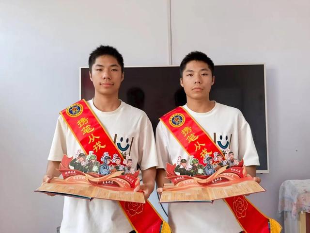 三对双胞胎考上国防科技大学