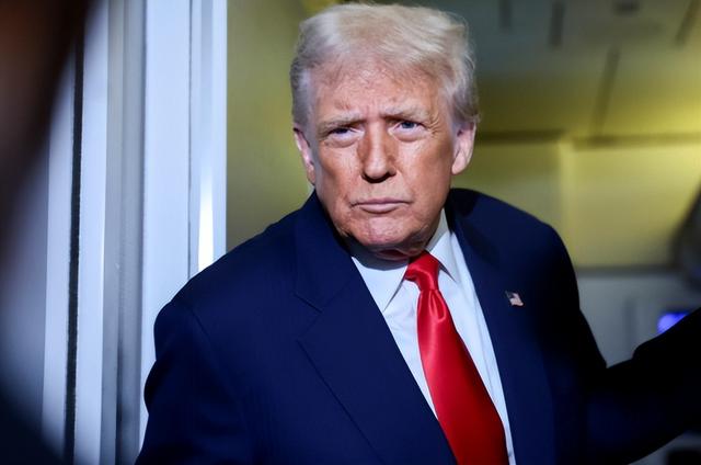 泽连斯基：中国太不听话了，乌克兰已经没辙了，该轮到美国出手了