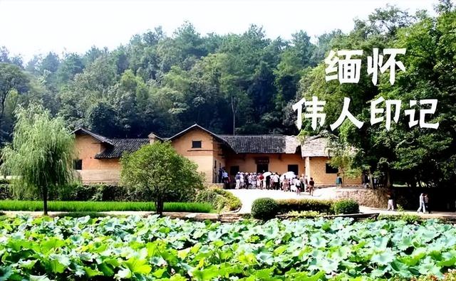 66年毛主席隐居滴水洞11天，期间只出来过一次，坐轮椅走了300米