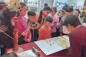 跟大师学糖画 筑甜蜜传承梦图片