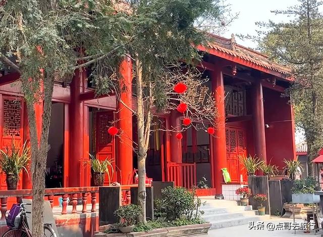成都崇州被严重低估的寺庙，陆游曾多次游览，不要门票，公交直达