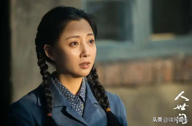 她是演员中的女富豪，豪车多的开不过来，如今45岁却活得像20岁