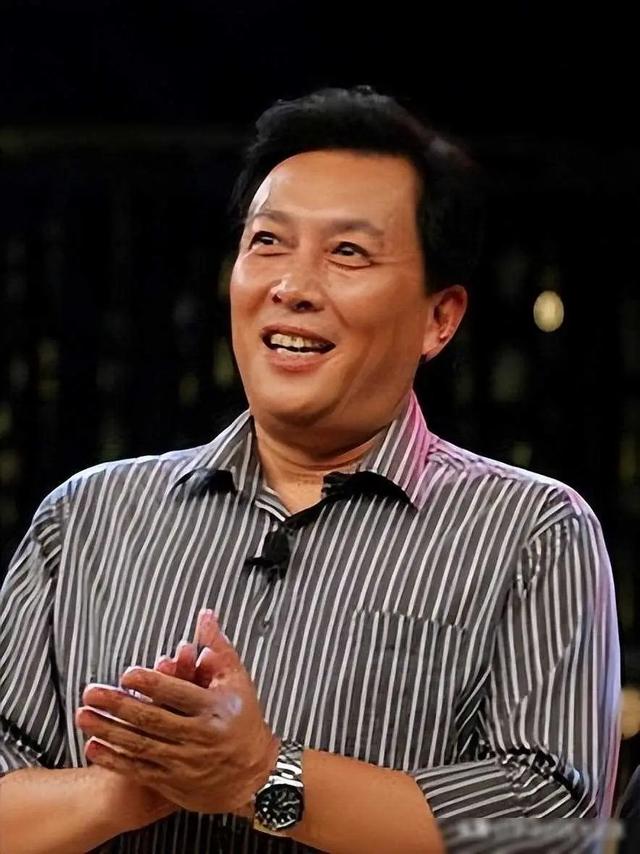 没想到，阅兵结束不到半月，唐国强因一个举动	，再次实现口碑暴涨