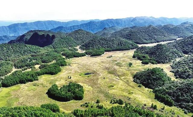 重庆开州雪宝山风景那么美，为何不进行旅游开发？