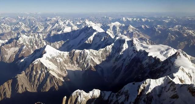 中塔边界为何是虚线？10万平方公里的帕米尔高原，本应全部回归