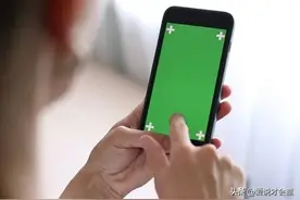要想知道女人是否喜欢你，发2条微信就知道了！图片