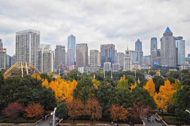 从街角到古村，一键解锁贵阳的秋日浪漫