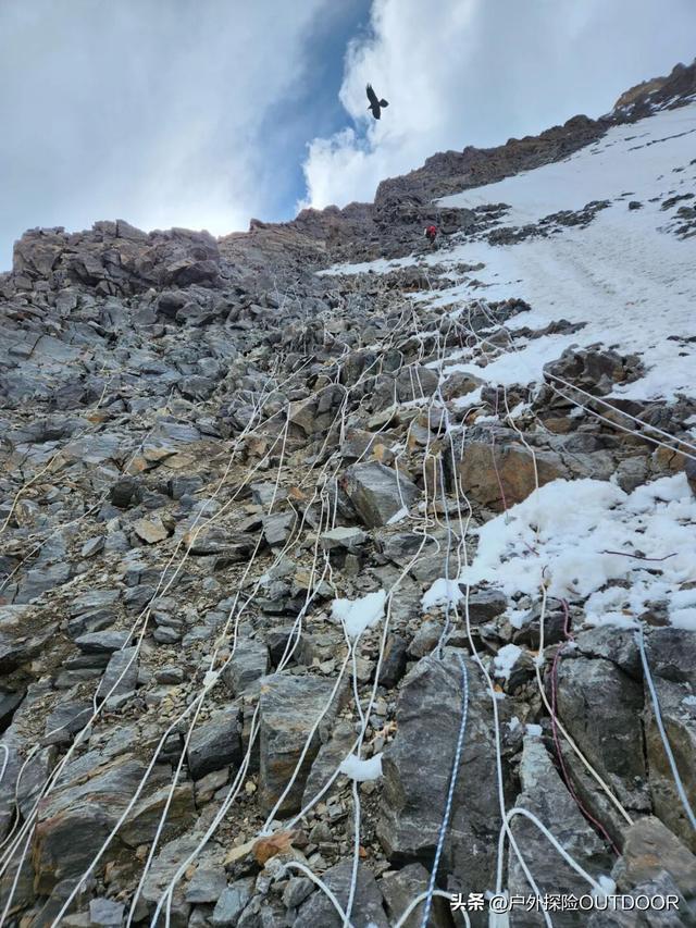 致命一击后，K2 山难未散的阴影