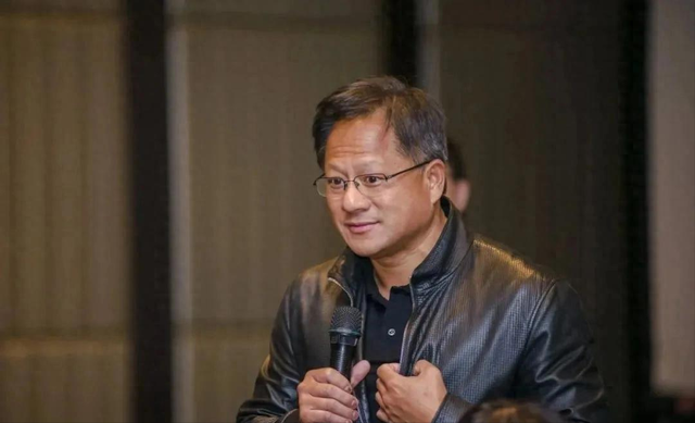 英伟达知错就改？股票大跌，几十万H20全砸手里，无奈供更强芯片