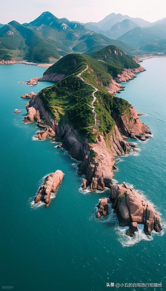 国内 9 个小众宝藏地｜避开人潮，遇见最原始的震撼风景