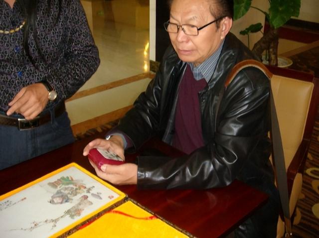 陪睡陪玩只是冰山一角，明星爆出的圈中内幕，一个比一个荒唐！