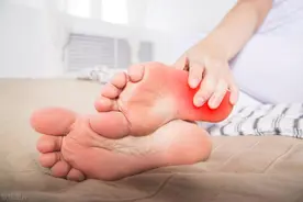 腿和脚疼可能是怎么回事图片