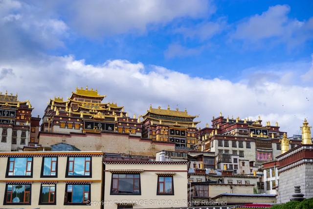 云南自驾4天3晚，从香格里拉到大理，这才是秋天的第一场旅行！
