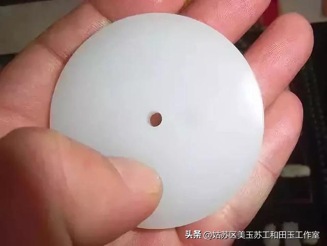 如何从结构上辨别和田玉的产地？