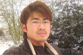 我，花20万到英国打工，洗碗都被人嫌弃，如今做建筑逆袭翻身图片