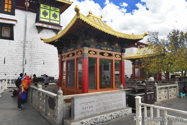 拉萨市：走进大昭寺