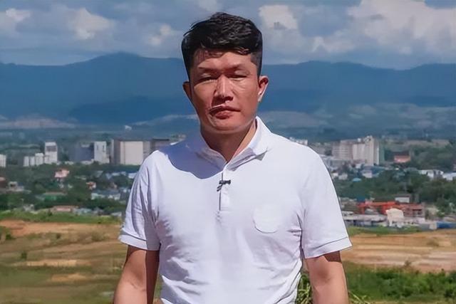 胃癌传闻真相大白半年，49岁赵薇再迎坏消息	，连累的何止闺蜜李湘