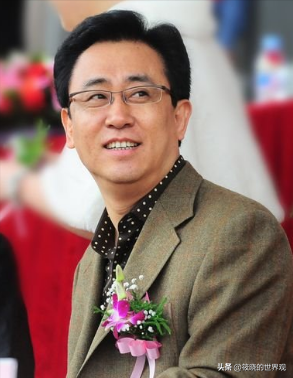 许家印25亿豪宅违建已下令拆除：464㎡地牢曝光，清拆费超2000万