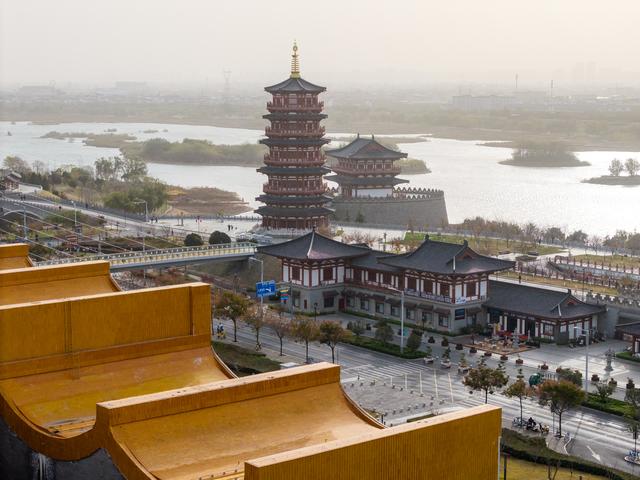 洛水遗珠：漫步洛邑古城，寻踪朱樱塔下的千年回响