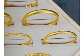 最近最值得买的黄金手镯，就是这几款！！图片