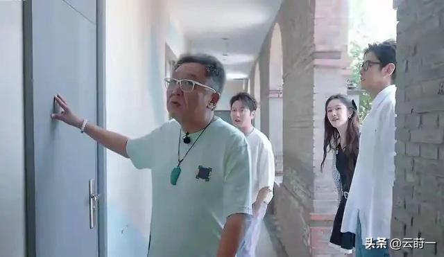 不查不知道一查吓一跳，坐拥北京60亩马场的于谦，私下到底有多壕