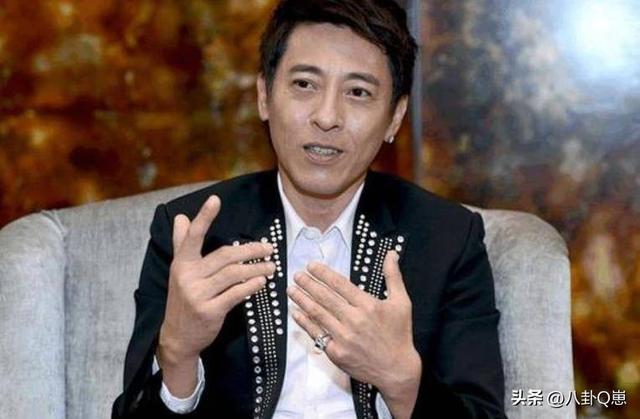 夫妻俩为了不变老，坚持31年不吃肉不生子，如今59岁近照太尴尬