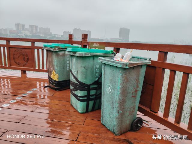 七上八下全国文明城市柘城县迎来汛期，晨练国家湿地公园榕湖发现